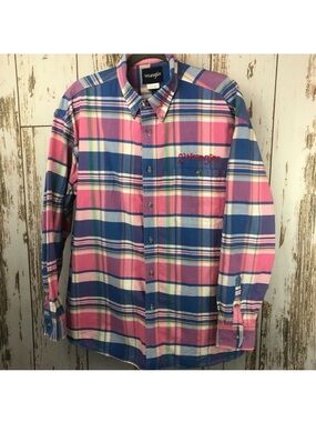 Wrangler Tough Enough to Wear Pink, Size XL. In excellent condition!!